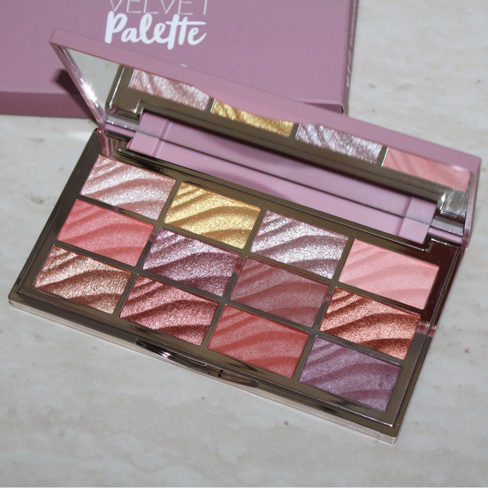 Ciaté London Velvet Eyeshadow Palette